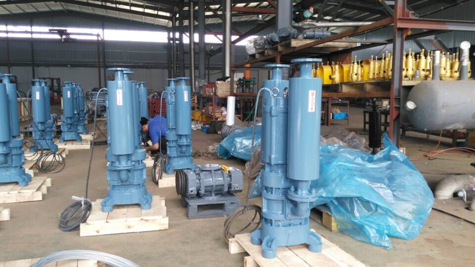 龍鐵沉水式鼓風機廠家
