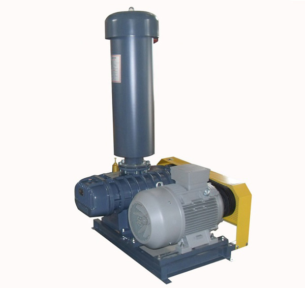 魯氏鼓風(fēng)機(jī).jpg 魯氏鼓風(fēng)機(jī).jpg