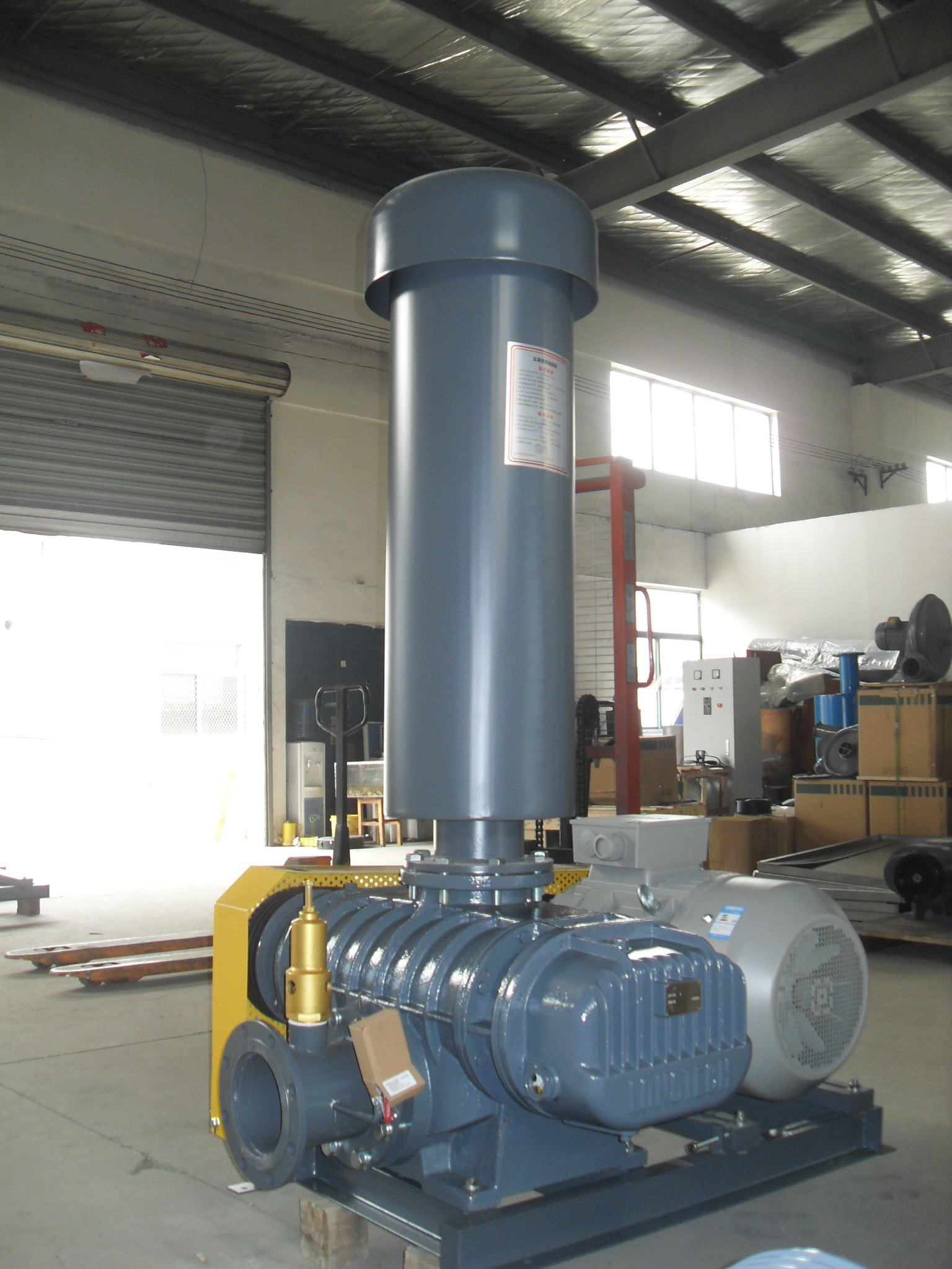 熔噴布羅茨風(fēng)機(jī)案例